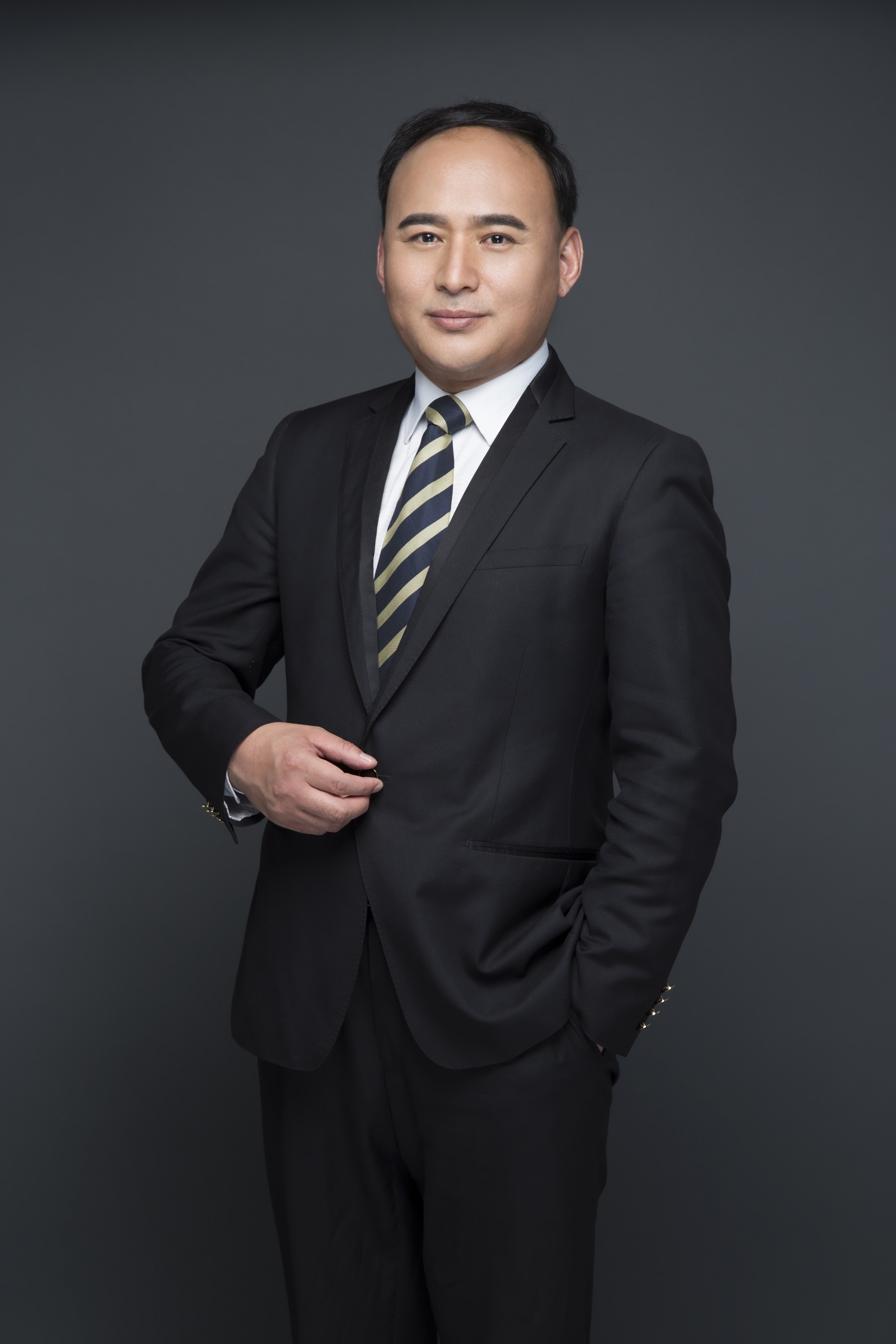 林必立 联合创始人 & 首席运营官